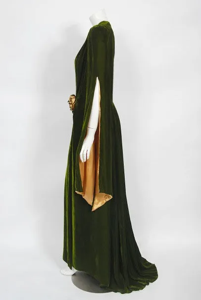 1930's Princess Obolensky Olive Green Velvet Winged-Sleeve Dressing Gown