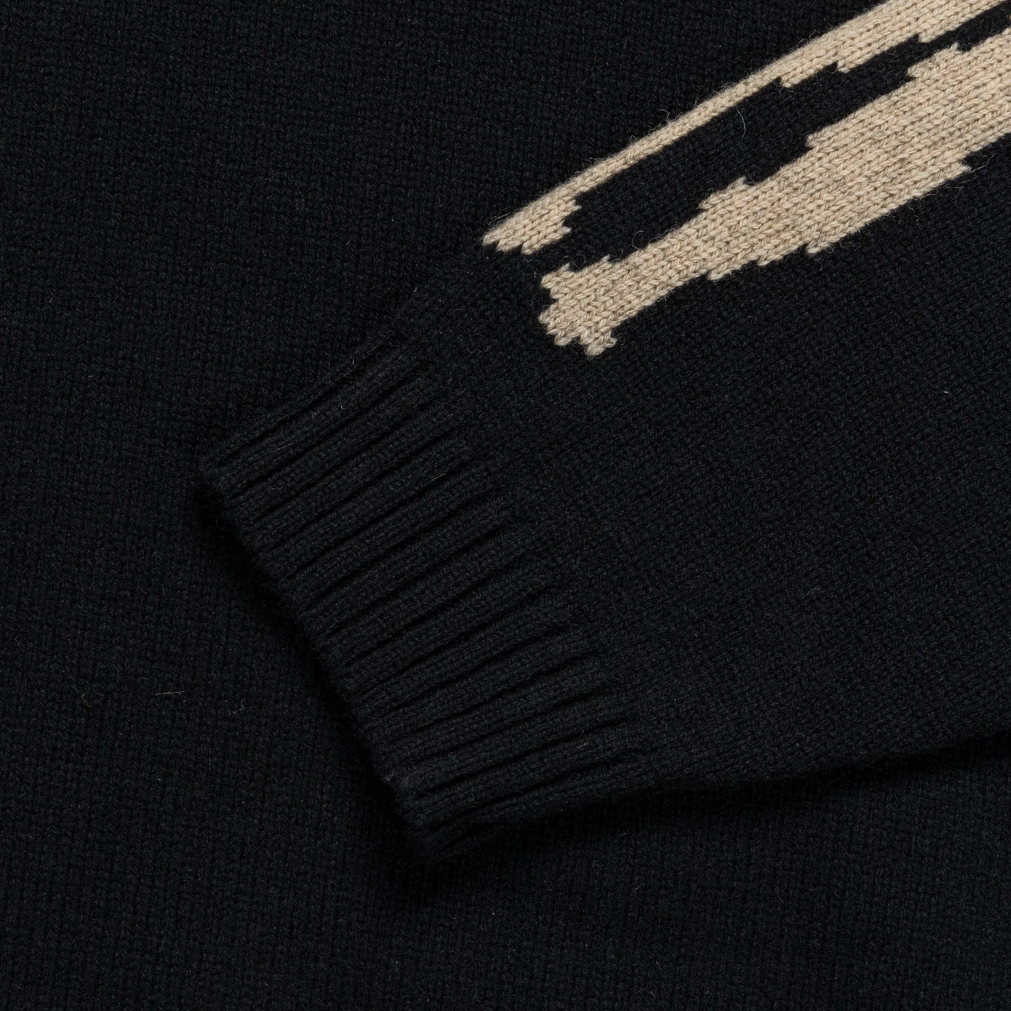 5G Wool BONE Crew Sweater - Black