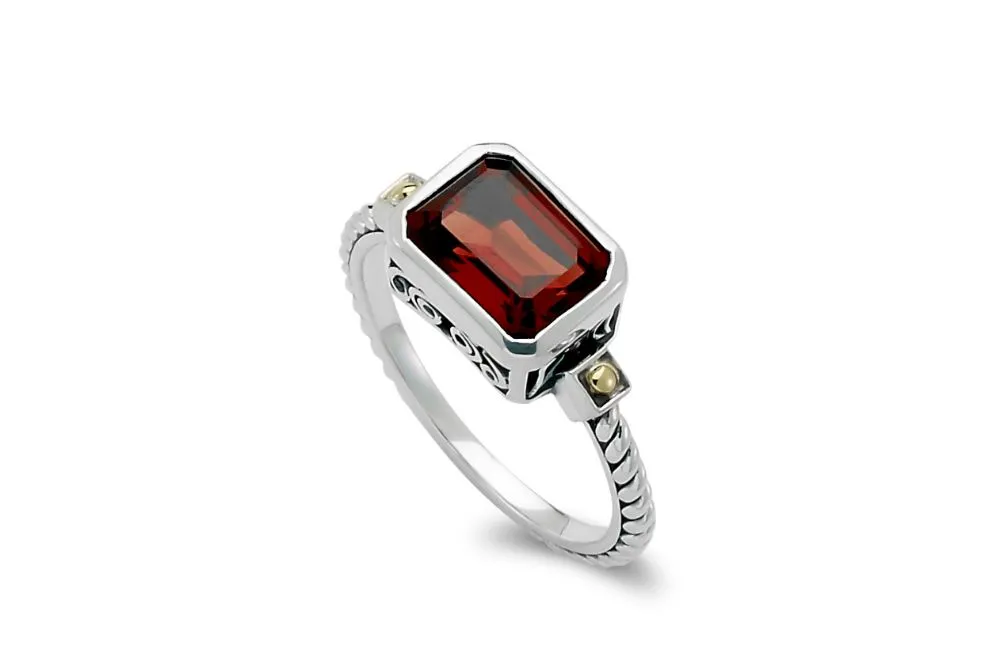 Eirini Ring- Garnet