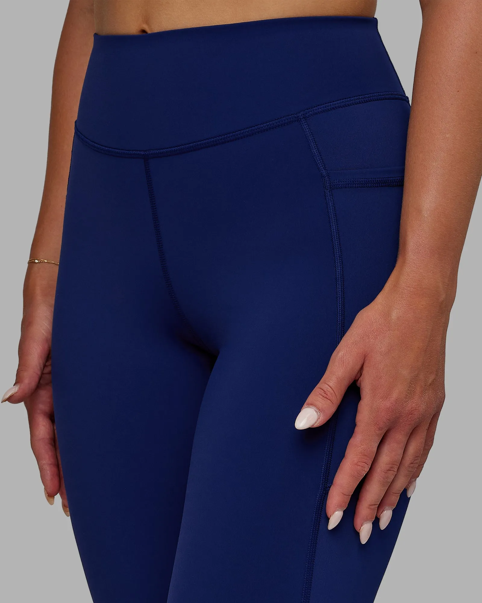 Elite 7/8 Length Leggings - Midnight Blue