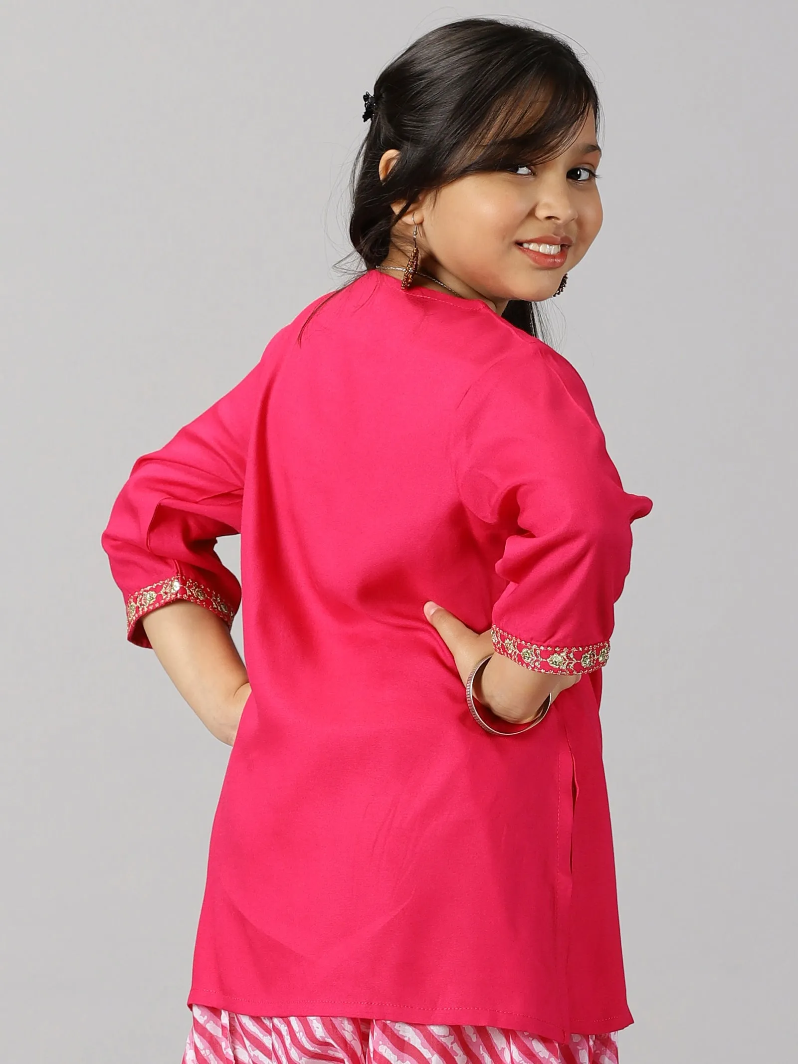 Girls 3/4Th Sleeve Short Kurta