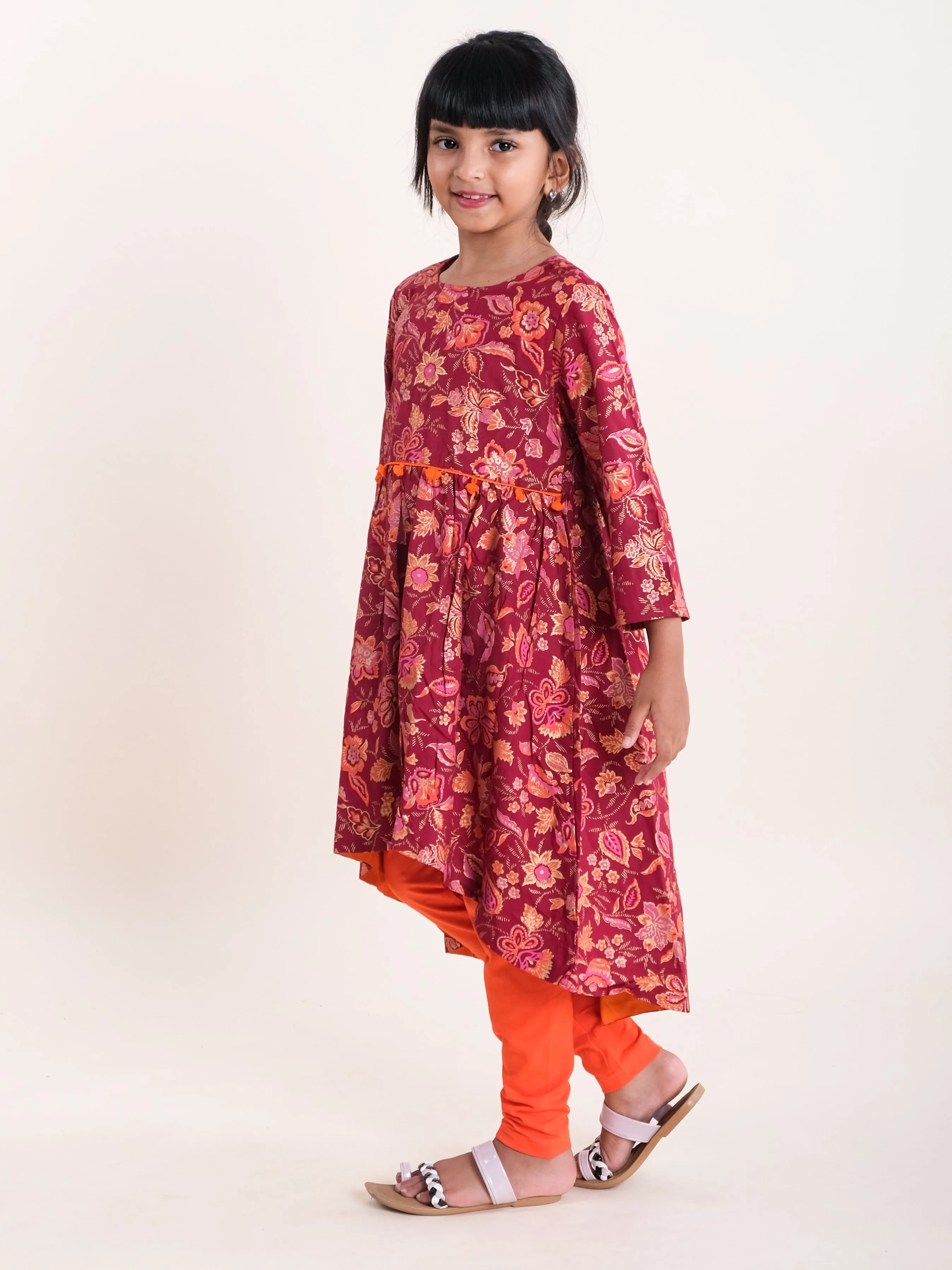 Girls Asymmetric Hem 3/4th Sleeve Kurta & Solid Legging Set