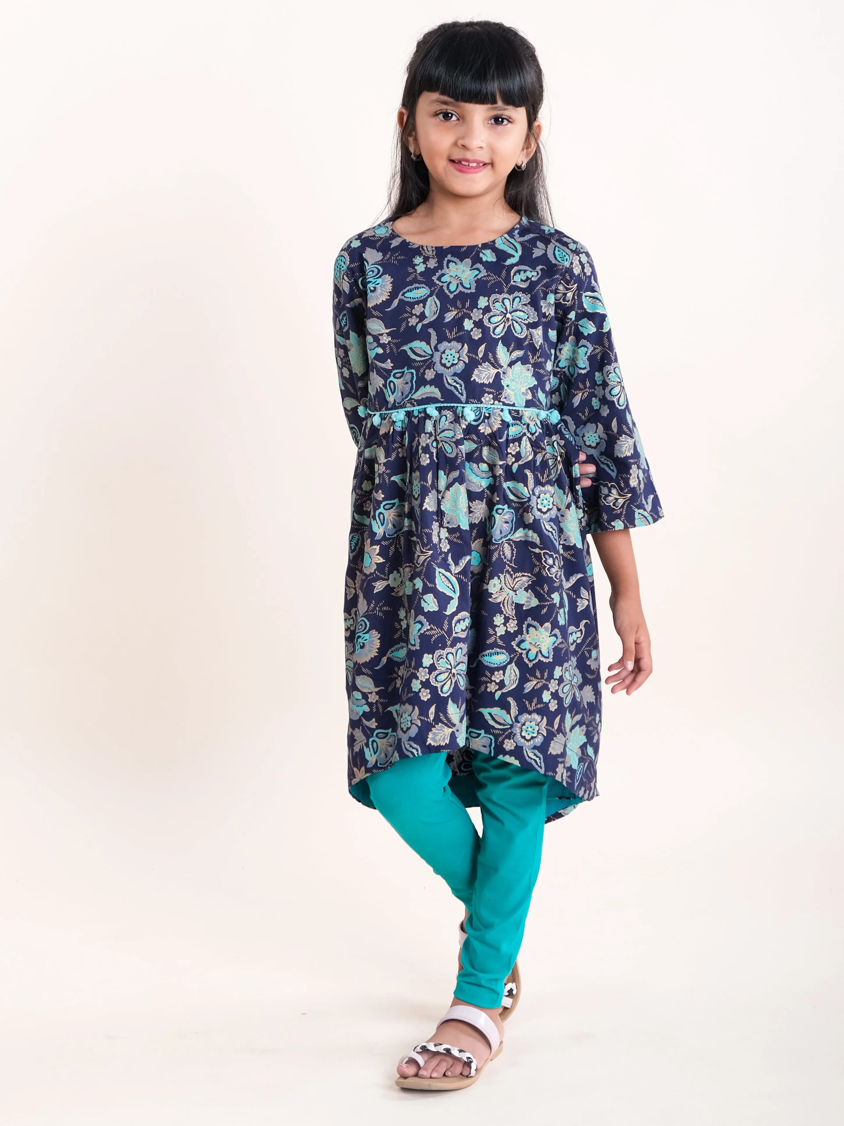 Girls Asymmetric Hem 3/4th Sleeve Kurta & Solid Legging Set