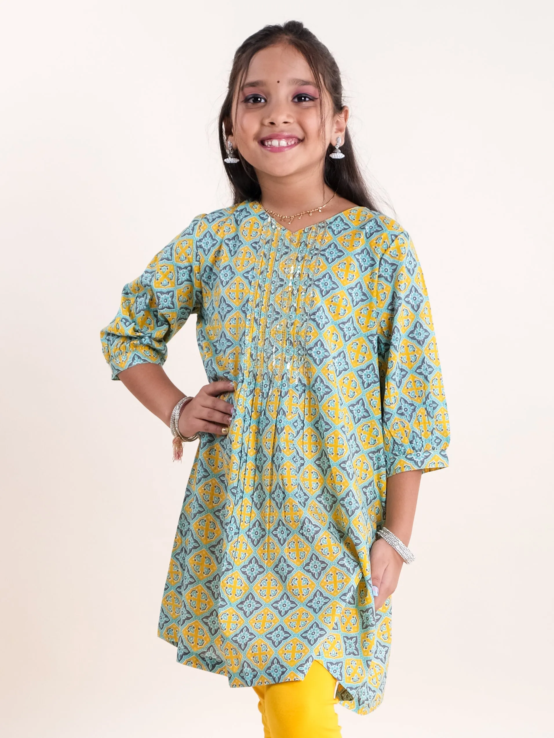 Girls Ethnic Embroidered Kurta