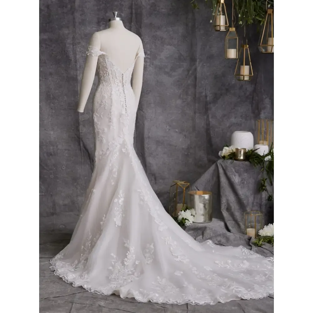 Harlem Lane by Maggie Sottero