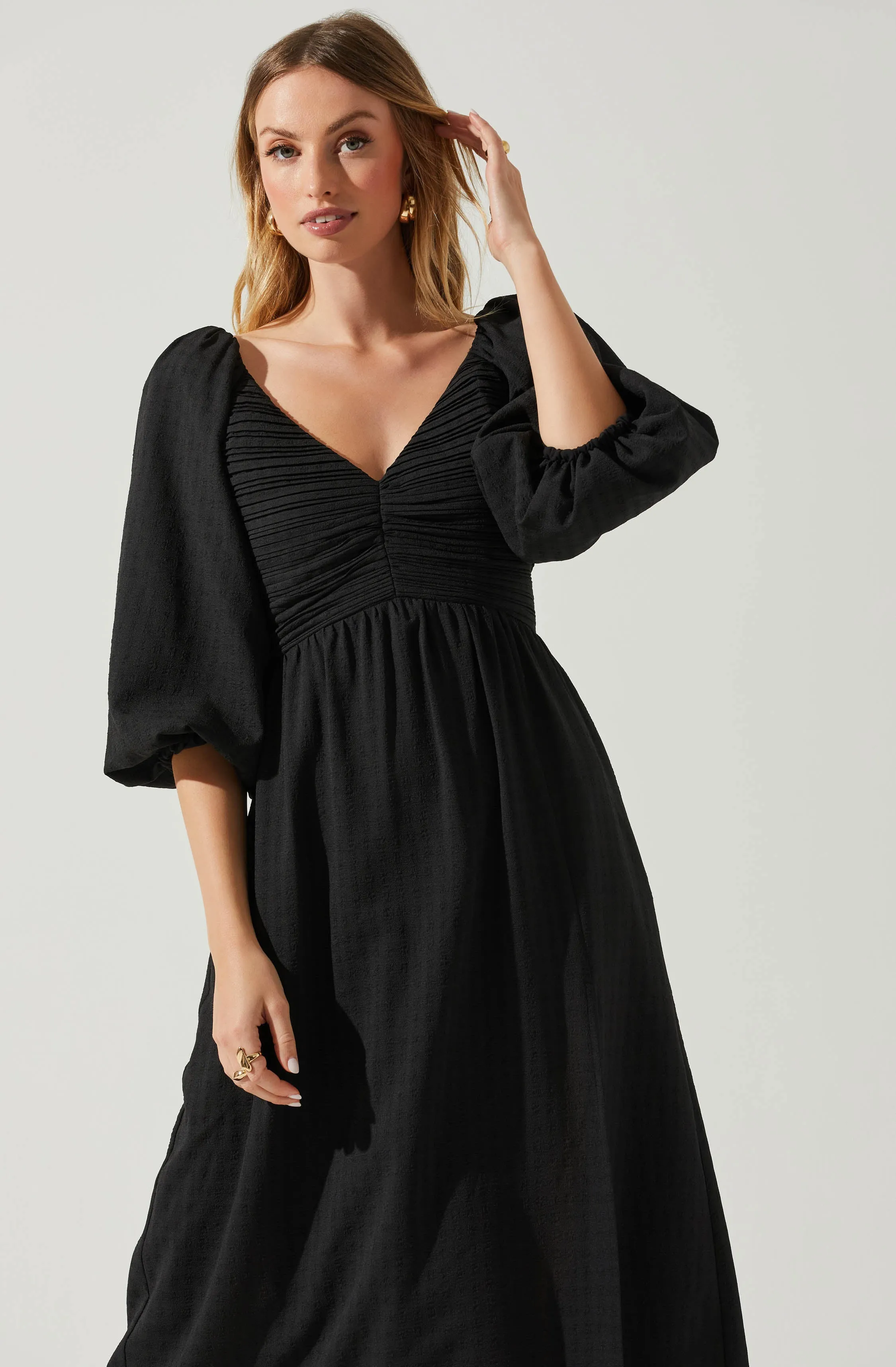 Juniper Half Sleeve Textured Midi Dress