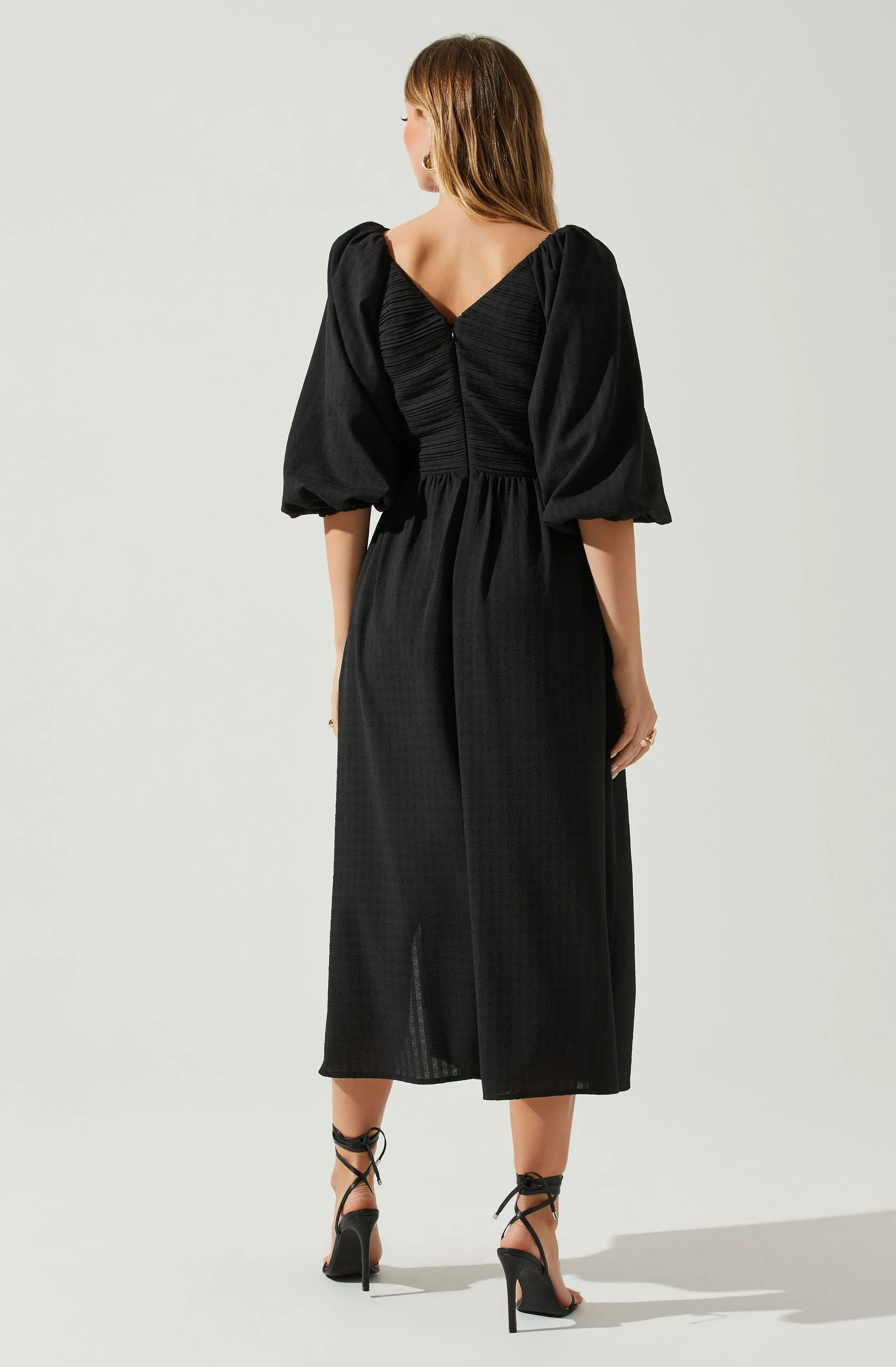 Juniper Half Sleeve Textured Midi Dress